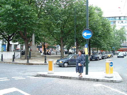 london2002-sloansquare1.jpg